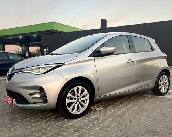 Сірий Рено Зое, об'ємом двигуна 0 л та пробігом 86 тис. км за 12300 $, фото 13 на Automoto.ua