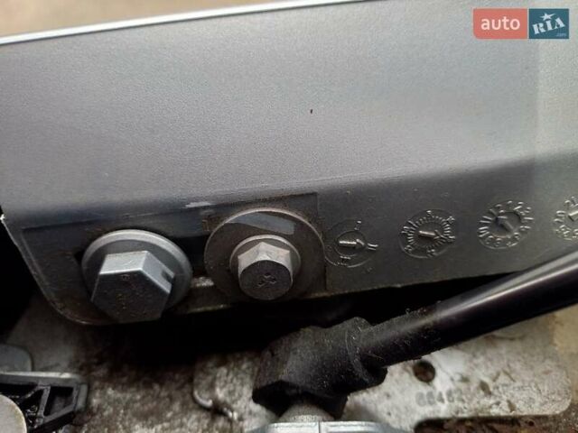 Серый Рено Зое, объемом двигателя 0 л и пробегом 36 тыс. км за 12950 $, фото 40 на Automoto.ua