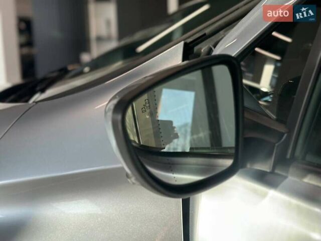 Серый Рено Зое, объемом двигателя 0 л и пробегом 124 тыс. км за 11200 $, фото 15 на Automoto.ua