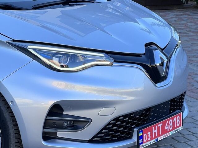 Серый Рено Зое, объемом двигателя 0 л и пробегом 100 тыс. км за 317 $, фото 16 на Automoto.ua