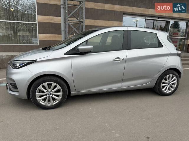 Серый Рено Зое, объемом двигателя 0 л и пробегом 4 тыс. км за 13700 $, фото 22 на Automoto.ua