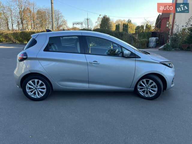 Сірий Рено Зое, об'ємом двигуна 0 л та пробігом 4 тис. км за 12900 $, фото 6 на Automoto.ua