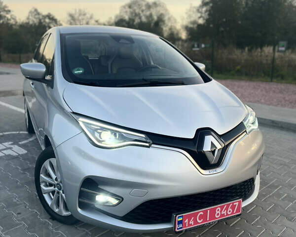 Сірий Рено Зое, об'ємом двигуна 0 л та пробігом 86 тис. км за 12300 $, фото 5 на Automoto.ua