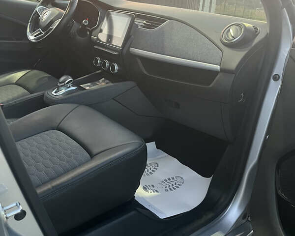 Сірий Рено Зое, об'ємом двигуна 0 л та пробігом 86 тис. км за 12300 $, фото 34 на Automoto.ua