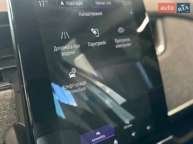 Серый Рено Зое, объемом двигателя 0 л и пробегом 124 тыс. км за 11200 $, фото 29 на Automoto.ua