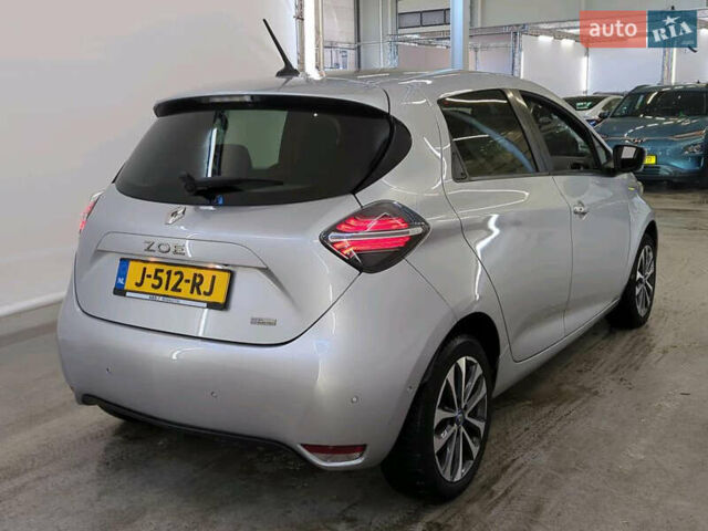 Рено Зое 2020 в Тернополе на Automoto.ua Серый Рено Зое, объемом двигателя 0 л и пробегом 50 тыс. км за 13500 $, фото 3 на Automoto.ua