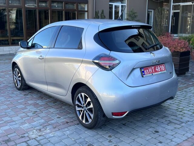 Серый Рено Зое, объемом двигателя 0 л и пробегом 100 тыс. км за 317 $, фото 1 на Automoto.ua