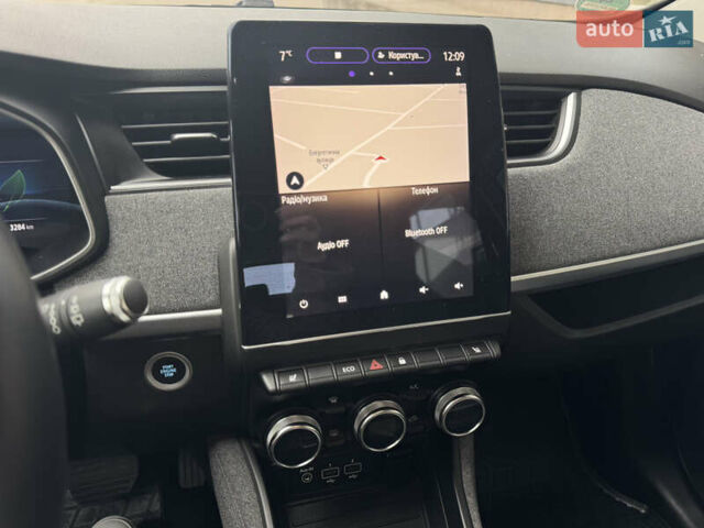 Серый Рено Зое, объемом двигателя 0 л и пробегом 4 тыс. км за 13700 $, фото 31 на Automoto.ua