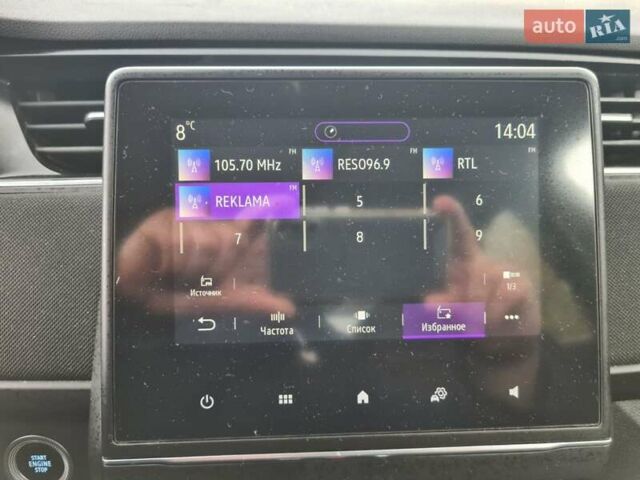 Серый Рено Зое, объемом двигателя 0 л и пробегом 93 тыс. км за 11950 $, фото 25 на Automoto.ua