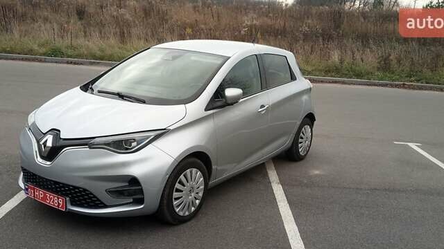 Сірий Рено Зое, об'ємом двигуна 0 л та пробігом 114 тис. км за 13200 $, фото 1 на Automoto.ua