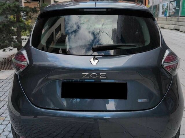 Серый Рено Зое, объемом двигателя 0 л и пробегом 65 тыс. км за 10800 $, фото 14 на Automoto.ua