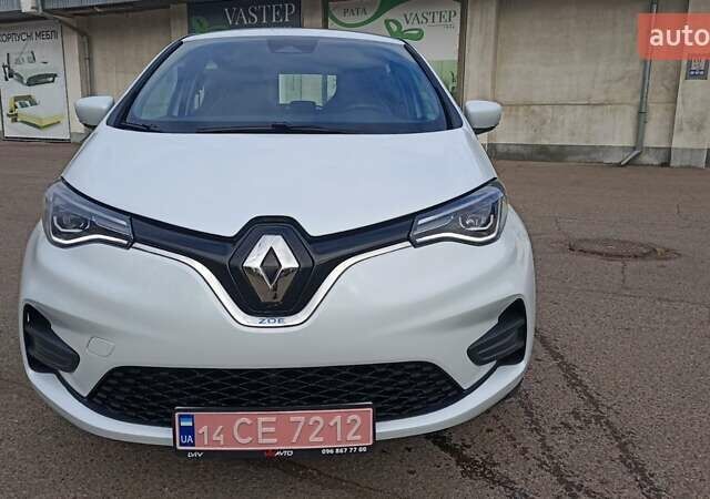 Сірий Рено Зое, об'ємом двигуна 0 л та пробігом 61 тис. км за 11499 $, фото 2 на Automoto.ua