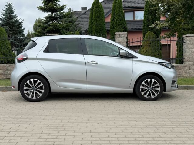 Серый Рено Зое, объемом двигателя 0 л и пробегом 38 тыс. км за 9200 $, фото 3 на Automoto.ua