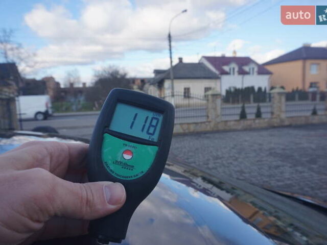 Серый Рено Зое, объемом двигателя 0 л и пробегом 174 тыс. км за 12000 $, фото 80 на Automoto.ua