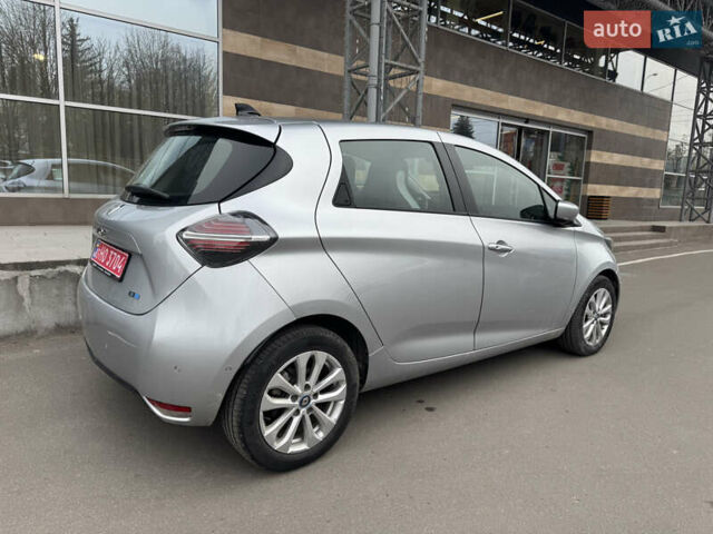 Серый Рено Зое, объемом двигателя 0 л и пробегом 4 тыс. км за 13700 $, фото 13 на Automoto.ua