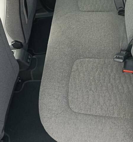 Сірий Рено Зое, об'ємом двигуна 0 л та пробігом 61 тис. км за 11499 $, фото 17 на Automoto.ua