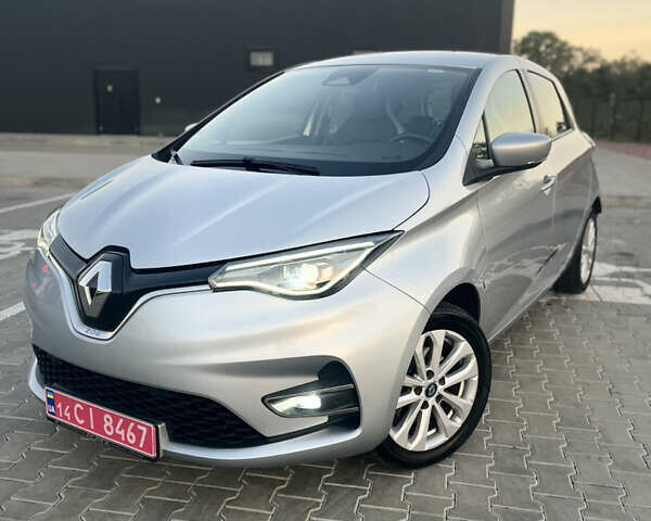 Сірий Рено Зое, об'ємом двигуна 0 л та пробігом 86 тис. км за 12300 $, фото 7 на Automoto.ua