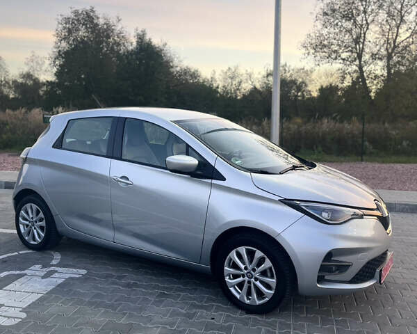 Сірий Рено Зое, об'ємом двигуна 0 л та пробігом 86 тис. км за 12300 $, фото 18 на Automoto.ua