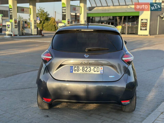 Серый Рено Зое, объемом двигателя 0 л и пробегом 35 тыс. км за 13450 $, фото 5 на Automoto.ua