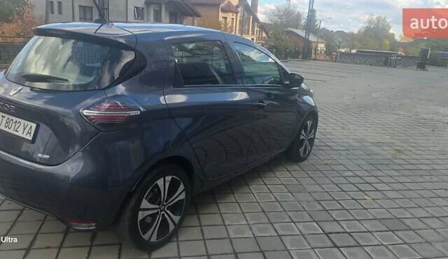 Рено Зое 2021 в Ивано-Франковске на Automoto.ua Серый Рено Зое, объемом двигателя 0 л и пробегом 31 тыс. км за 13450 $, фото 7 на Automoto.ua