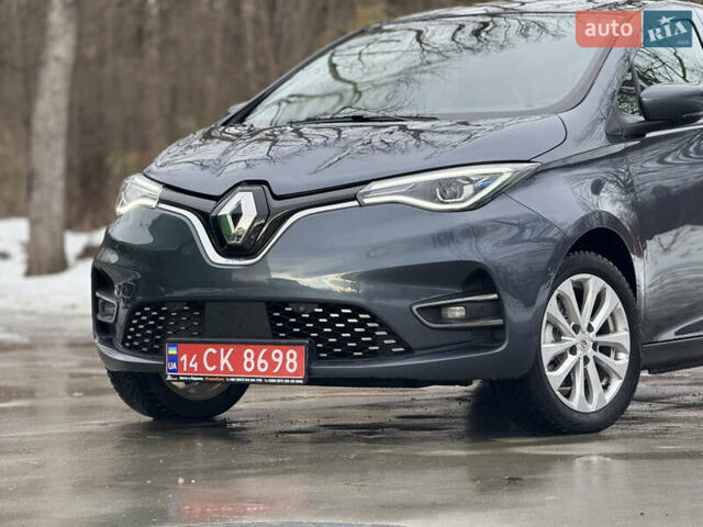 Сірий Рено Зое, об'ємом двигуна 0 л та пробігом 99 тис. км за 13950 $, фото 2 на Automoto.ua