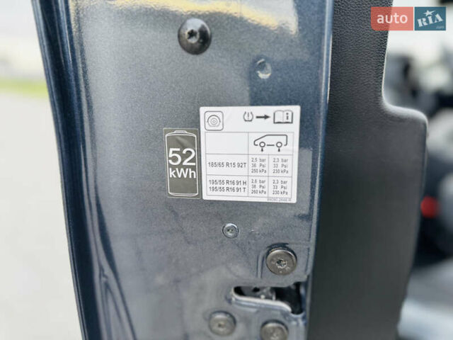 Рено Зое 2021 в Здолбунове на Automoto.ua Серый Рено Зое, объемом двигателя 0 л и пробегом 81 тыс. км за 12499 $, фото 40 на Automoto.ua