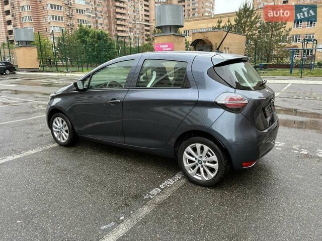 Серый Рено Зое, объемом двигателя 0 л и пробегом 33 тыс. км за 12900 $, фото 26 на Automoto.ua