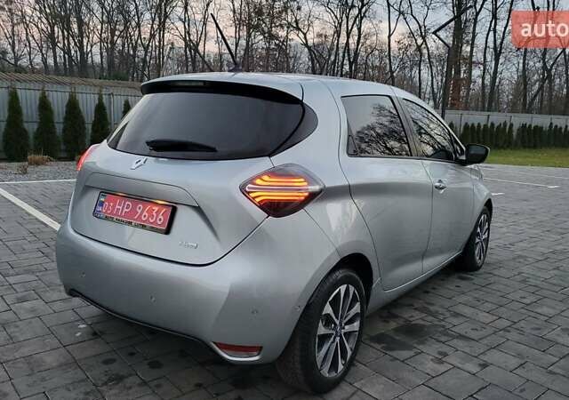 Сірий Рено Зое, об'ємом двигуна 0 л та пробігом 96 тис. км за 12550 $, фото 7 на Automoto.ua