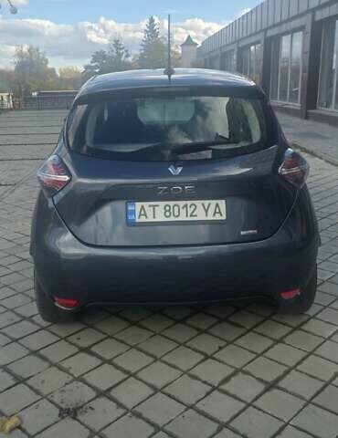 Рено Зое 2021 в Ивано-Франковске на Automoto.ua Серый Рено Зое, объемом двигателя 0 л и пробегом 31 тыс. км за 13450 $, фото 6 на Automoto.ua