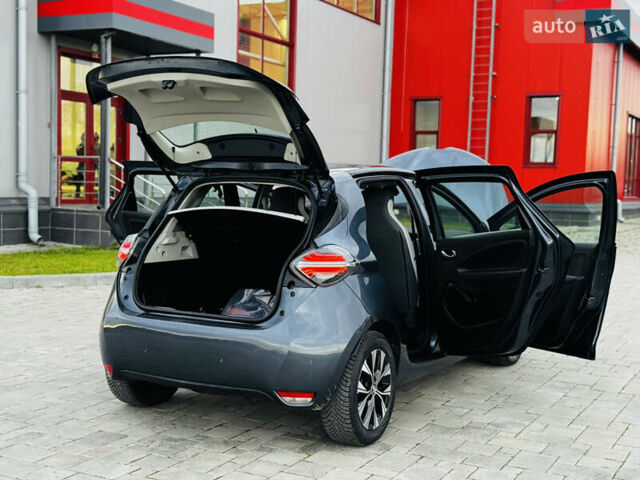 Рено Зое 2021 в Здолбунове на Automoto.ua Серый Рено Зое, объемом двигателя 0 л и пробегом 81 тыс. км за 12499 $, фото 57 на Automoto.ua