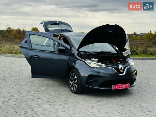 Рено Зое 2021 в Здолбунове на Automoto.ua Серый Рено Зое, объемом двигателя 0 л и пробегом 81 тыс. км за 12499 $, фото 56 на Automoto.ua