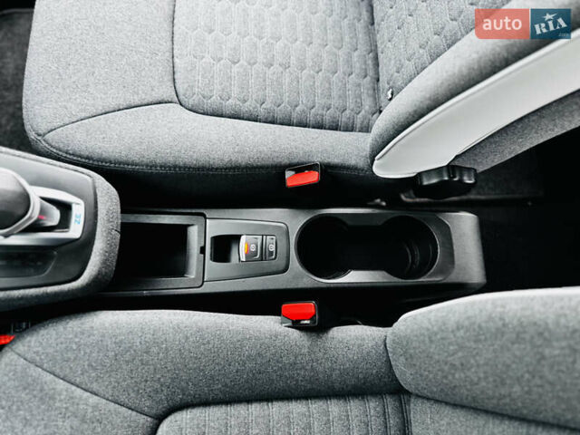 Рено Зое 2021 в Здолбунове на Automoto.ua Серый Рено Зое, объемом двигателя 0 л и пробегом 81 тыс. км за 12499 $, фото 44 на Automoto.ua