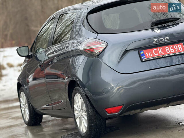 Сірий Рено Зое, об'ємом двигуна 0 л та пробігом 99 тис. км за 13950 $, фото 12 на Automoto.ua