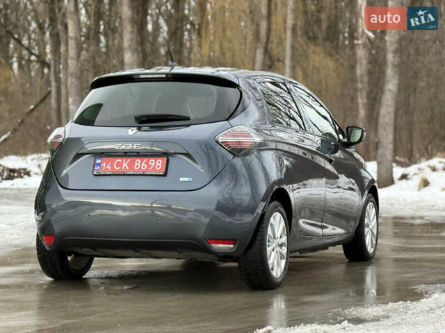 Сірий Рено Зое, об'ємом двигуна 0 л та пробігом 99 тис. км за 13950 $, фото 15 на Automoto.ua