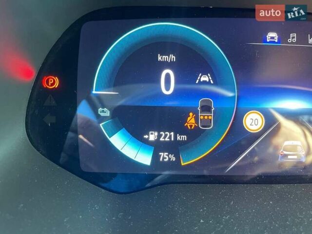 Серый Рено Зое, объемом двигателя 0 л и пробегом 22 тыс. км за 14100 $, фото 19 на Automoto.ua