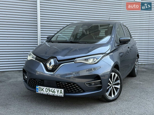 Серый Рено Зое, объемом двигателя 0 л и пробегом 24 тыс. км за 14950 $, фото 2 на Automoto.ua