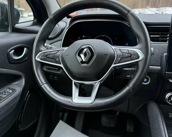 Сірий Рено Зое, об'ємом двигуна 0 л та пробігом 99 тис. км за 13950 $, фото 20 на Automoto.ua