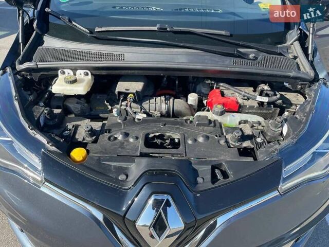 Серый Рено Зое, объемом двигателя 0 л и пробегом 22 тыс. км за 14100 $, фото 2 на Automoto.ua