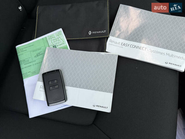 Сірий Рено Зое, об'ємом двигуна 0 л та пробігом 85 тис. км за 12600 $, фото 26 на Automoto.ua