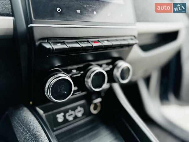 Рено Зое 2021 в Здолбунове на Automoto.ua Серый Рено Зое, объемом двигателя 0 л и пробегом 81 тыс. км за 12499 $, фото 43 на Automoto.ua