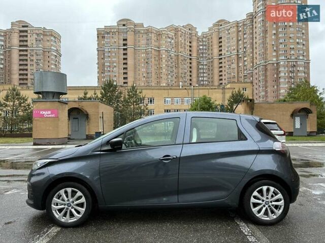 Серый Рено Зое, объемом двигателя 0 л и пробегом 33 тыс. км за 12900 $, фото 28 на Automoto.ua