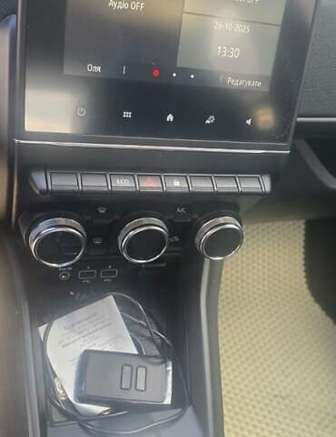 Рено Зое 2021 в Ивано-Франковске на Automoto.ua Серый Рено Зое, объемом двигателя 0 л и пробегом 31 тыс. км за 13450 $, фото 20 на Automoto.ua