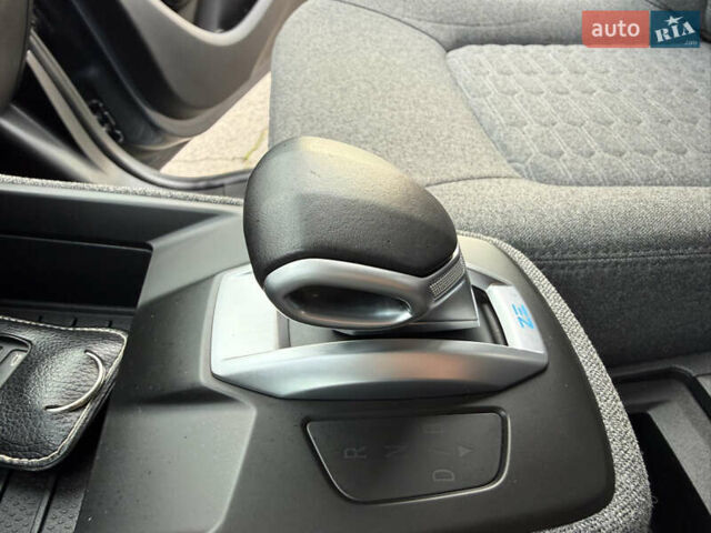 Серый Рено Зое, объемом двигателя 0 л и пробегом 45 тыс. км за 12999 $, фото 67 на Automoto.ua