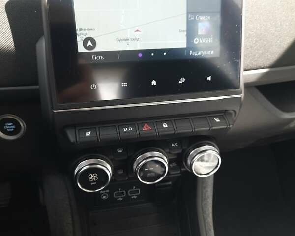 Серый Рено Зое, объемом двигателя 0 л и пробегом 10 тыс. км за 15000 $, фото 9 на Automoto.ua