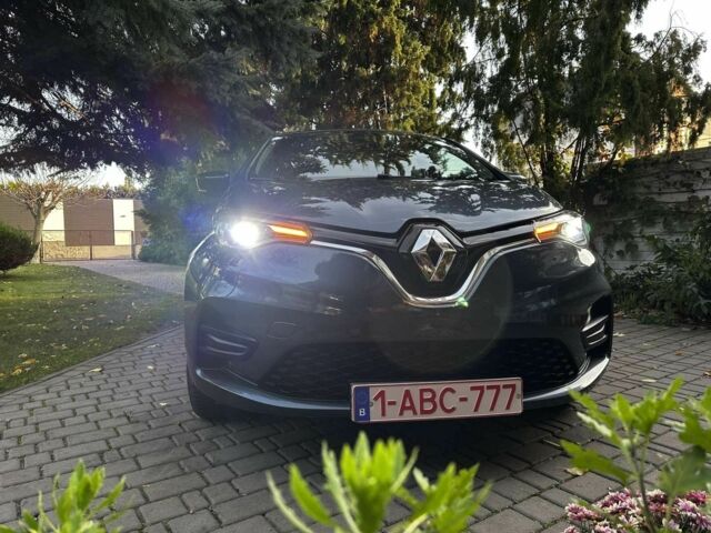 Сірий Рено Зое, об'ємом двигуна 0 л та пробігом 45 тис. км за 12750 $, фото 20 на Automoto.ua