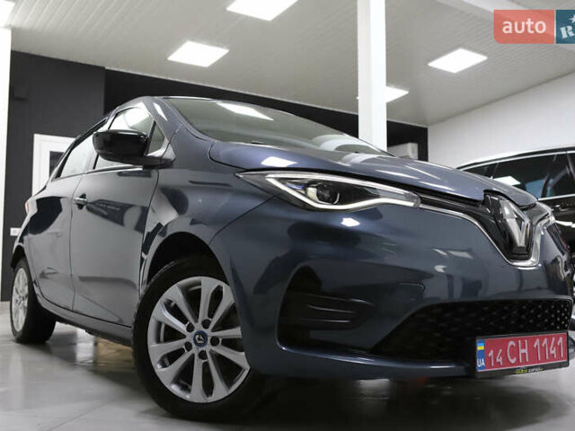 Серый Рено Зое, объемом двигателя 0 л и пробегом 28 тыс. км за 14700 $, фото 16 на Automoto.ua