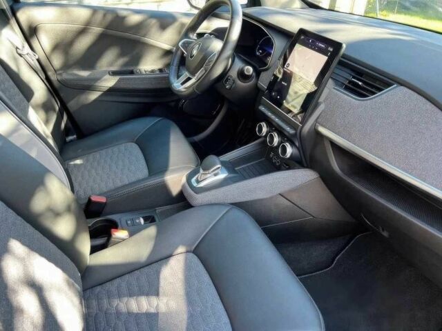 Сірий Рено Зое, об'ємом двигуна 0 л та пробігом 57 тис. км за 7500 $, фото 7 на Automoto.ua