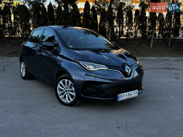 Серый Рено Зое, объемом двигателя 0 л и пробегом 15 тыс. км за 15100 $, фото 16 на Automoto.ua