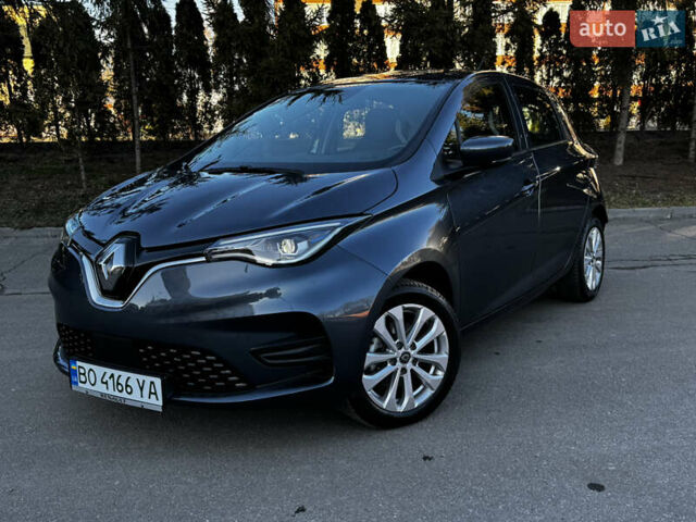 Серый Рено Зое, объемом двигателя 0 л и пробегом 15 тыс. км за 15100 $, фото 14 на Automoto.ua