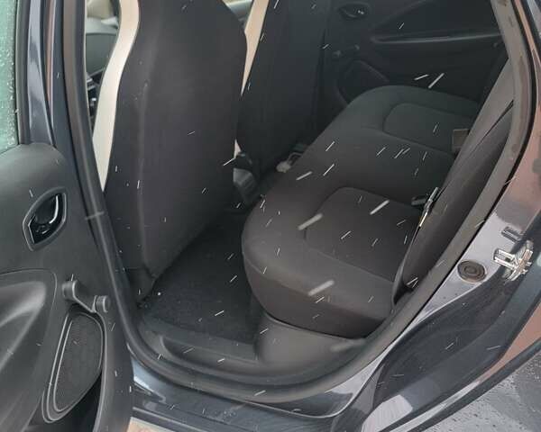 Серый Рено Зое, объемом двигателя 0 л и пробегом 23 тыс. км за 13650 $, фото 9 на Automoto.ua